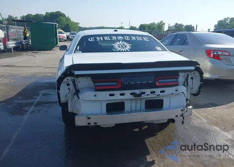 2015 Dodge Challenger Sxt z USA, uszkodzony, nr VIN 2C3CDZAG3FH861134